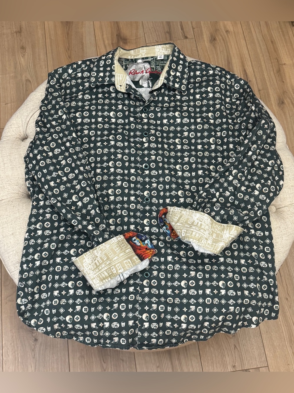Robert Graham "City of Masks" button down shirt size XL